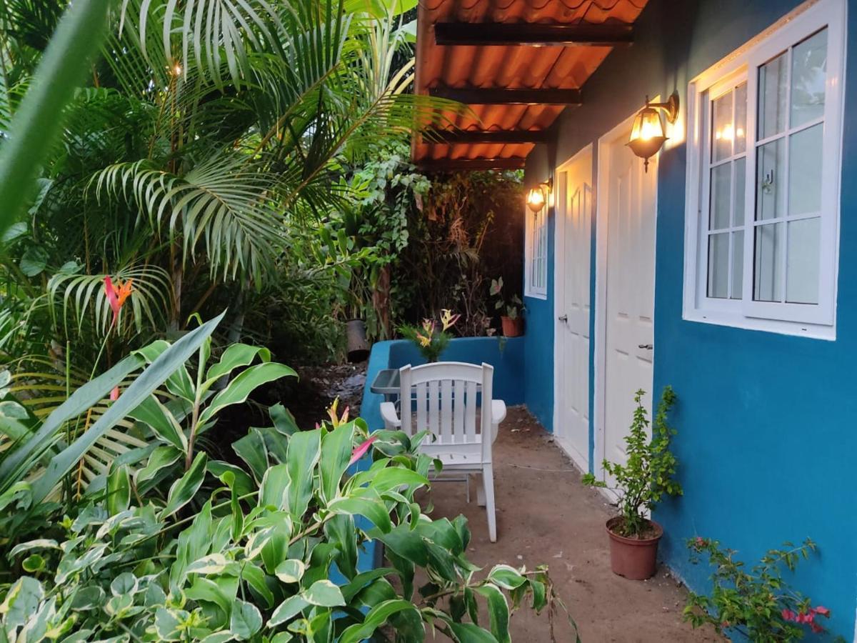 Hostal & Cafe Travelers Santiago Kültér fotó