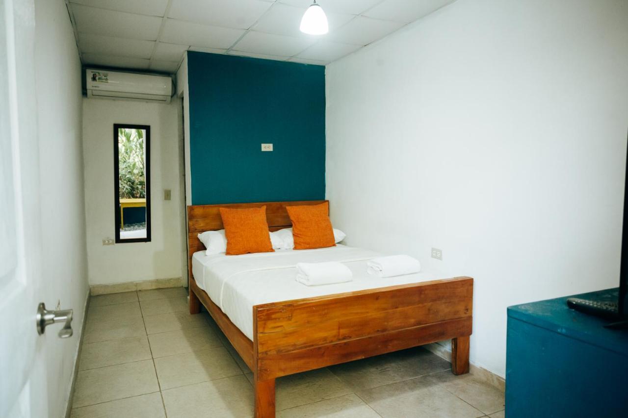 Hostal & Cafe Travelers Santiago Kültér fotó