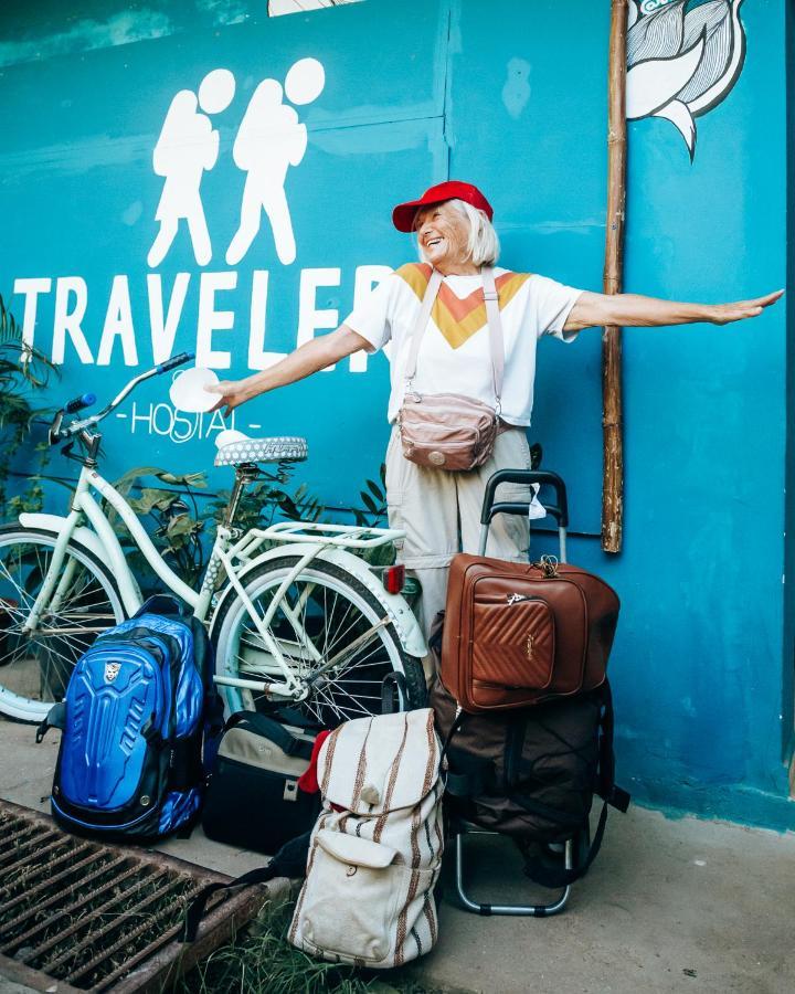Hostal & Cafe Travelers Santiago Kültér fotó